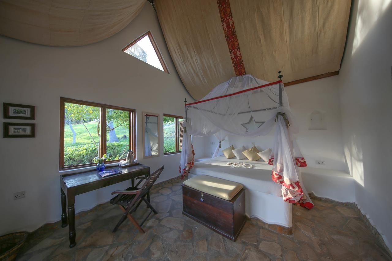 Kinasi Lodge Utende Εξωτερικό φωτογραφία
