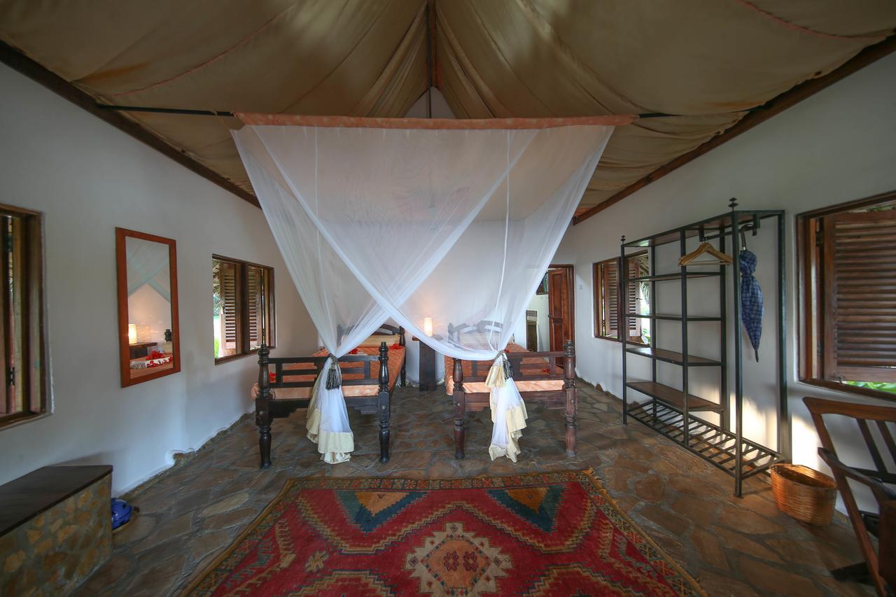 Kinasi Lodge Utende Εξωτερικό φωτογραφία